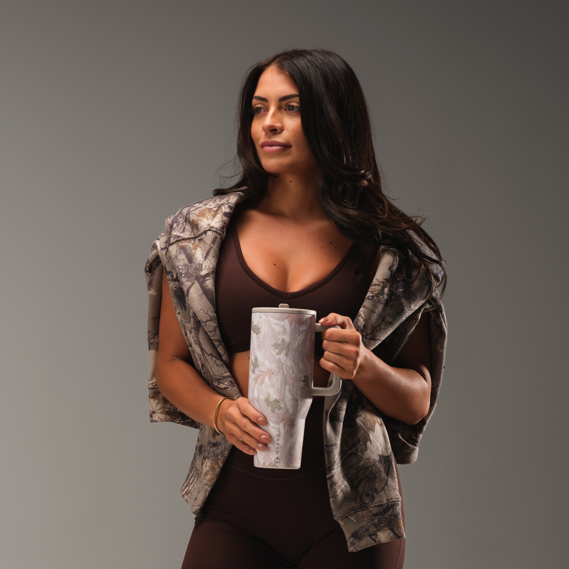 camo-32oz-946ml-p7 TRVL32-Camo-5-WPI.png