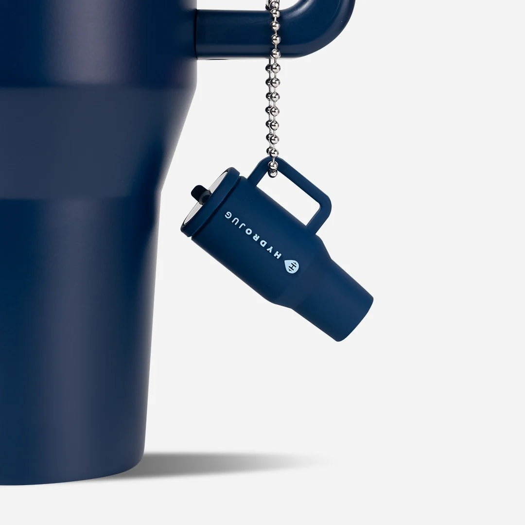 traveler-keychain-r4 Web-TravelerKeychainPhotos-Navy2.webp
